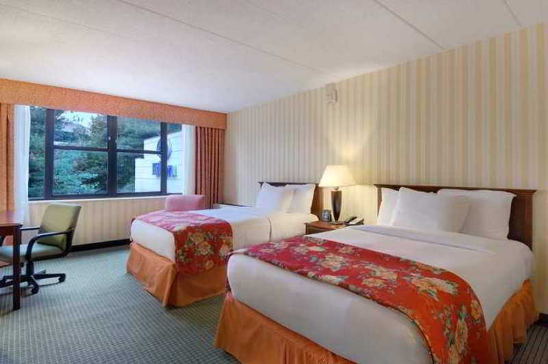 Hotel Doubletree By Hilton Columbia Habitación foto